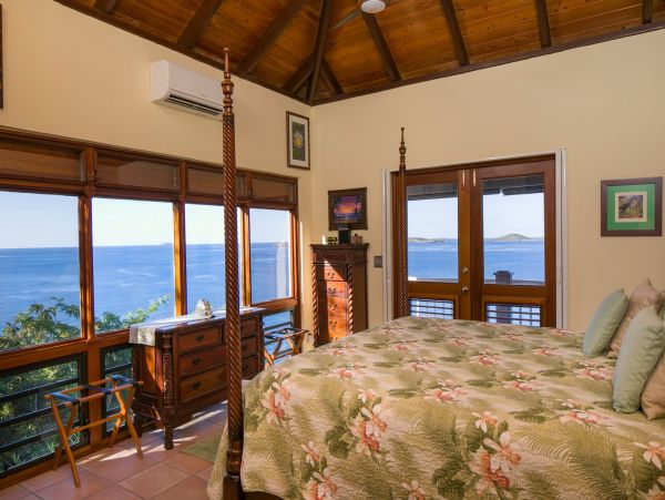 St. John Home 985833