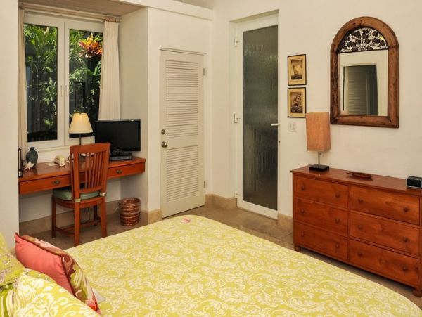 St. John Home 985834