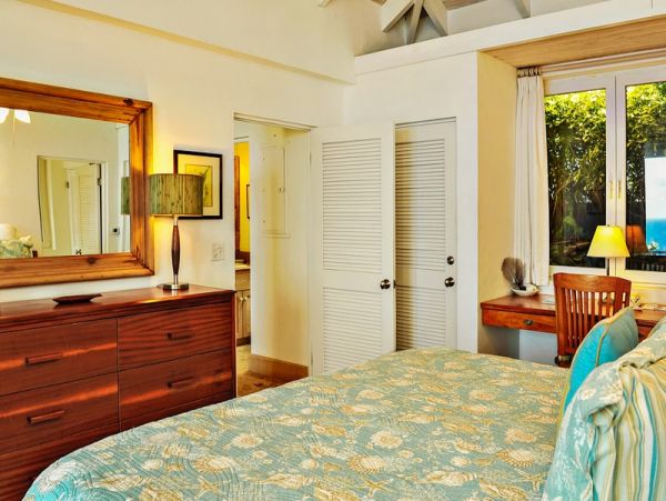 St. John Home 985834