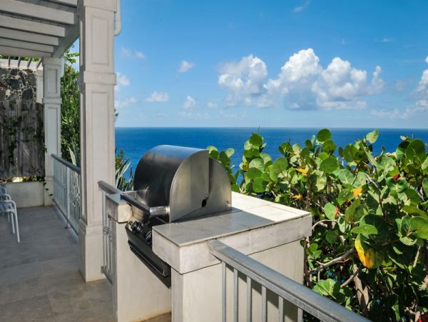 St. John Home 985834