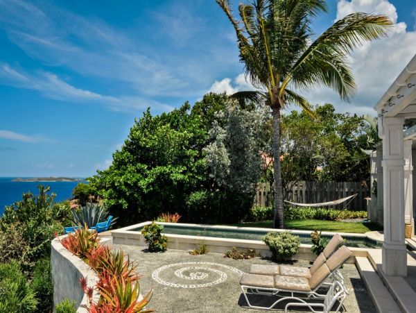 St. John Home 985834