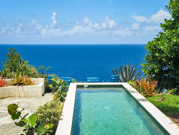 St. John Home 985834