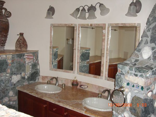 St. John Home 985835