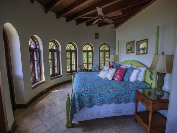 St. John Home 985837