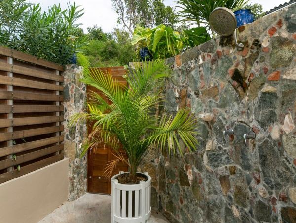 St. John Home 985838