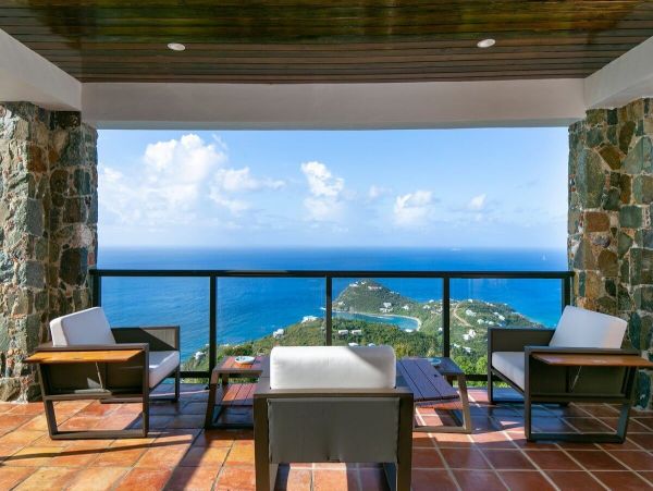 St. John Home 985838