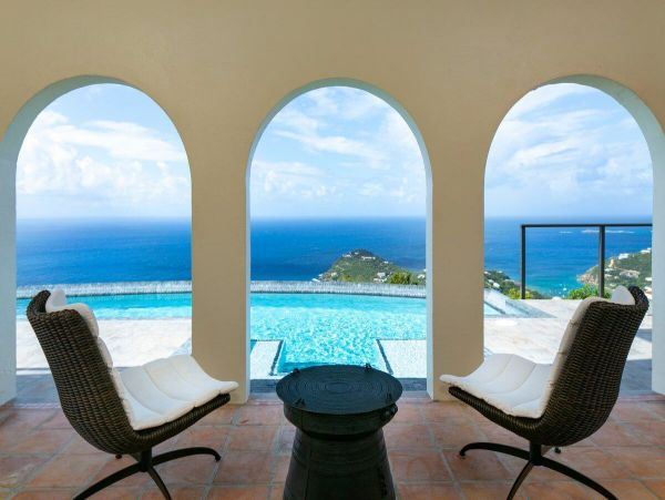 St. John Home 985838