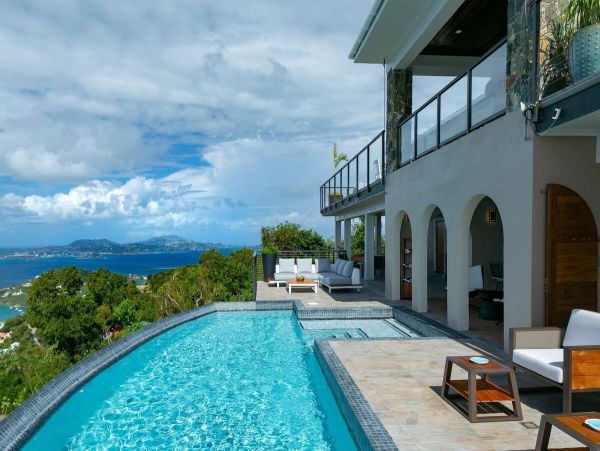 St. John Home 985838