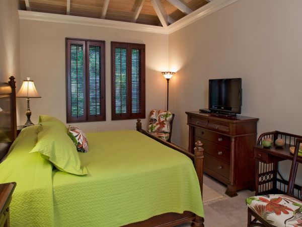 St. John Home 985839