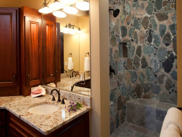 St. John Home 985839