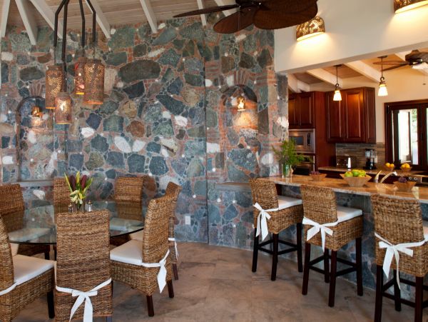 St. John Home 985839