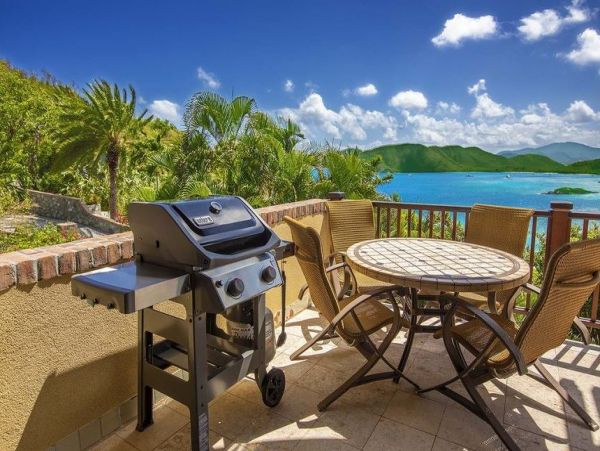 St. John Home 985841