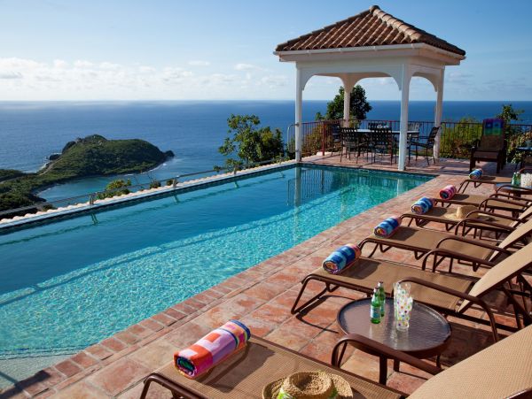 St. John Home 985842
