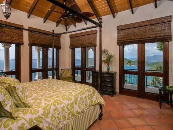 St. John Home 985843
