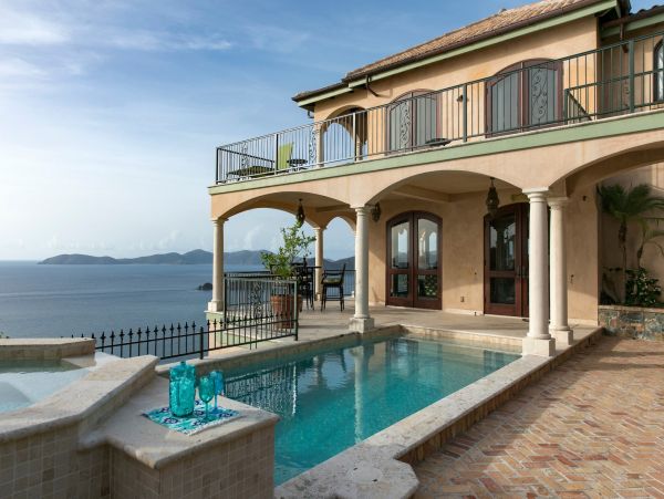 St. John Home 985843