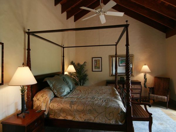 St. John Home 985844