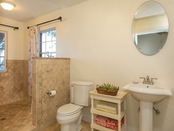 ST JOHN USVI 1-3 BEDROOMS POOL HOME WITH VIEW