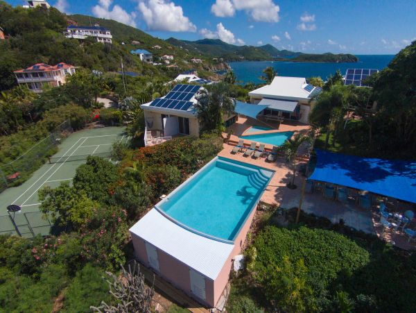 St. John Home 985852