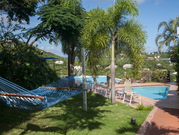 St. John Home 985852