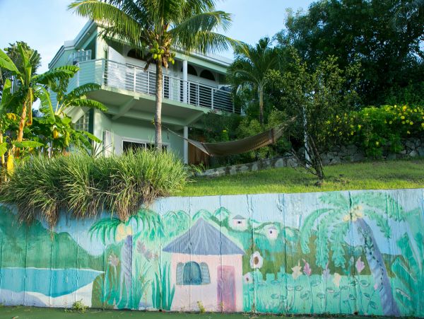 St. John Home 985852