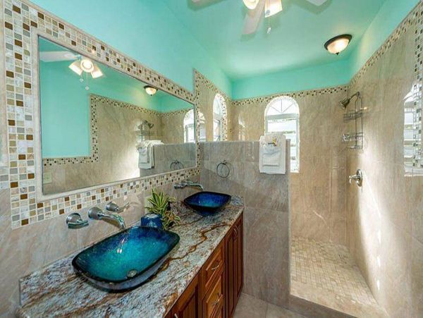 St. John Home 985853