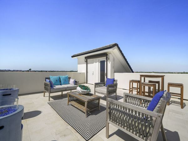 Destin Luxury Vacation Accommodation Walk to Beach