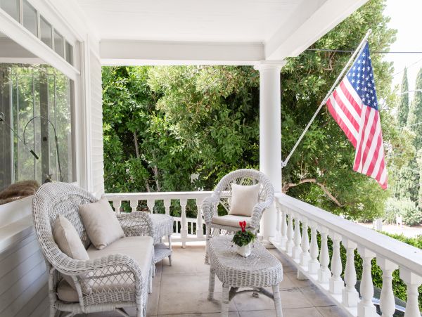Charming 4 Bedroom Hollywood Home