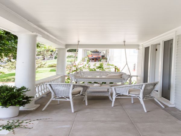 Charming 4 Bedroom Hollywood Home