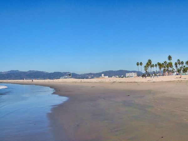 Venice Beach 4 Bedroom Home Sleeps 8