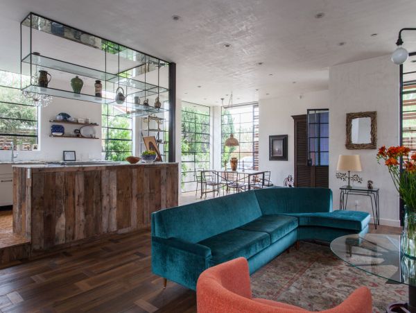 Contemporary Venice Beach Home Three Bedrooms Sleeps 6 Guests