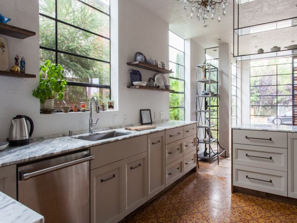 Contemporary Venice Beach Home Three Bedrooms Sleeps 6 Guests