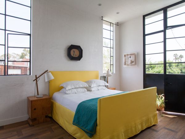 Contemporary Venice Beach Home Three Bedrooms Sleeps 6 Guests