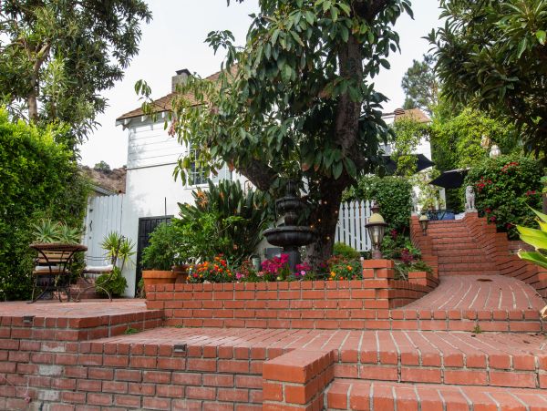Los Angeles Home 985888