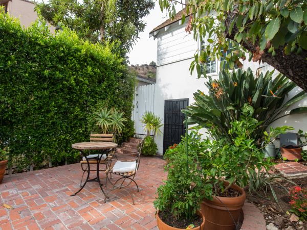 Los Angeles Home 985888