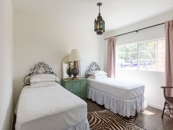 Los Angeles Home 985899