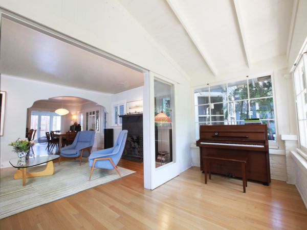 Venice Beach Home 985900