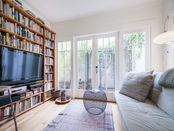 Venice Beach Home 985900