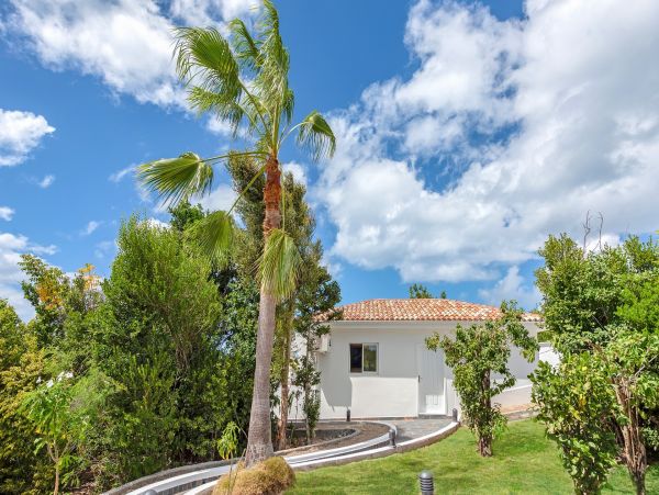 St  Martin Vacation Villa With Spectacular Views 24 Guests