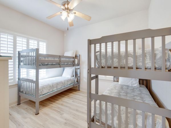 Beautiful Gulf View Home in Destin Only Steps to the Beach