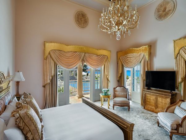Oceanfront Saint Martin Vacation Home Sleeps 20  Guests