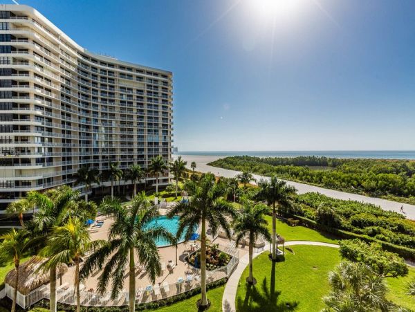 On Beach Marco Island Vacation Condo Two Bedroom
