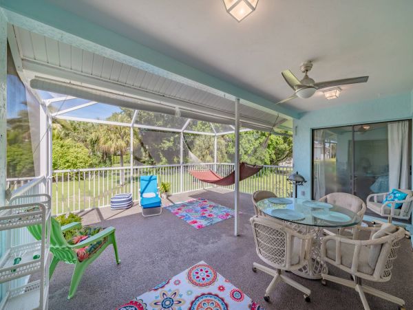 Short Walk to Beach Three Bedroom Marco Island Vacation Home