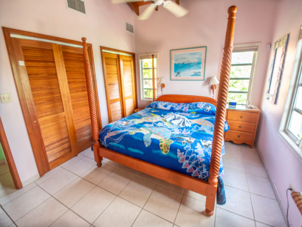 Stunning Beachfront Vacation Rental with Pool in St. Thomas