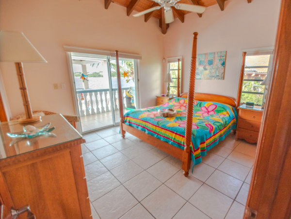Stunning Beachfront Vacation Rental with Pool in St. Thomas