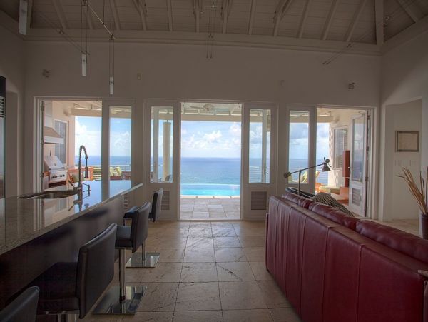 St. Thomas Home 986015
