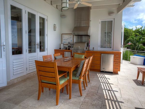 St. Thomas Home 986015