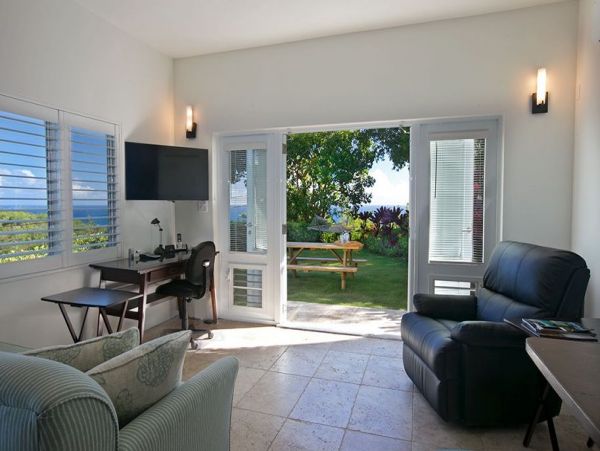 Walk to Beach Villa in St. Thomas Private Pool & Ocean View