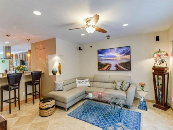 Naples Vacation Home Private Caged Pool Short Walk To Beach