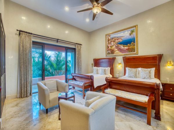 Oceanfront Villa in Soliman Bay Pool & Spa Sleeps 34 Guests