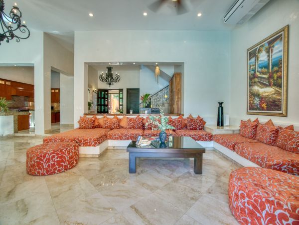 Oceanfront Villa in Soliman Bay Pool & Spa Sleeps 34 Guests
